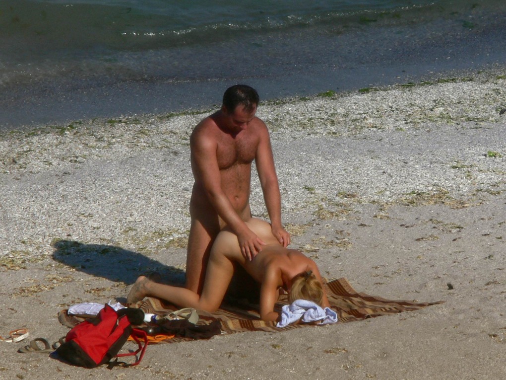 Французский нудистский пляж. 🧡 Смотреть лучшее порно видео на бант-на-машину.рф