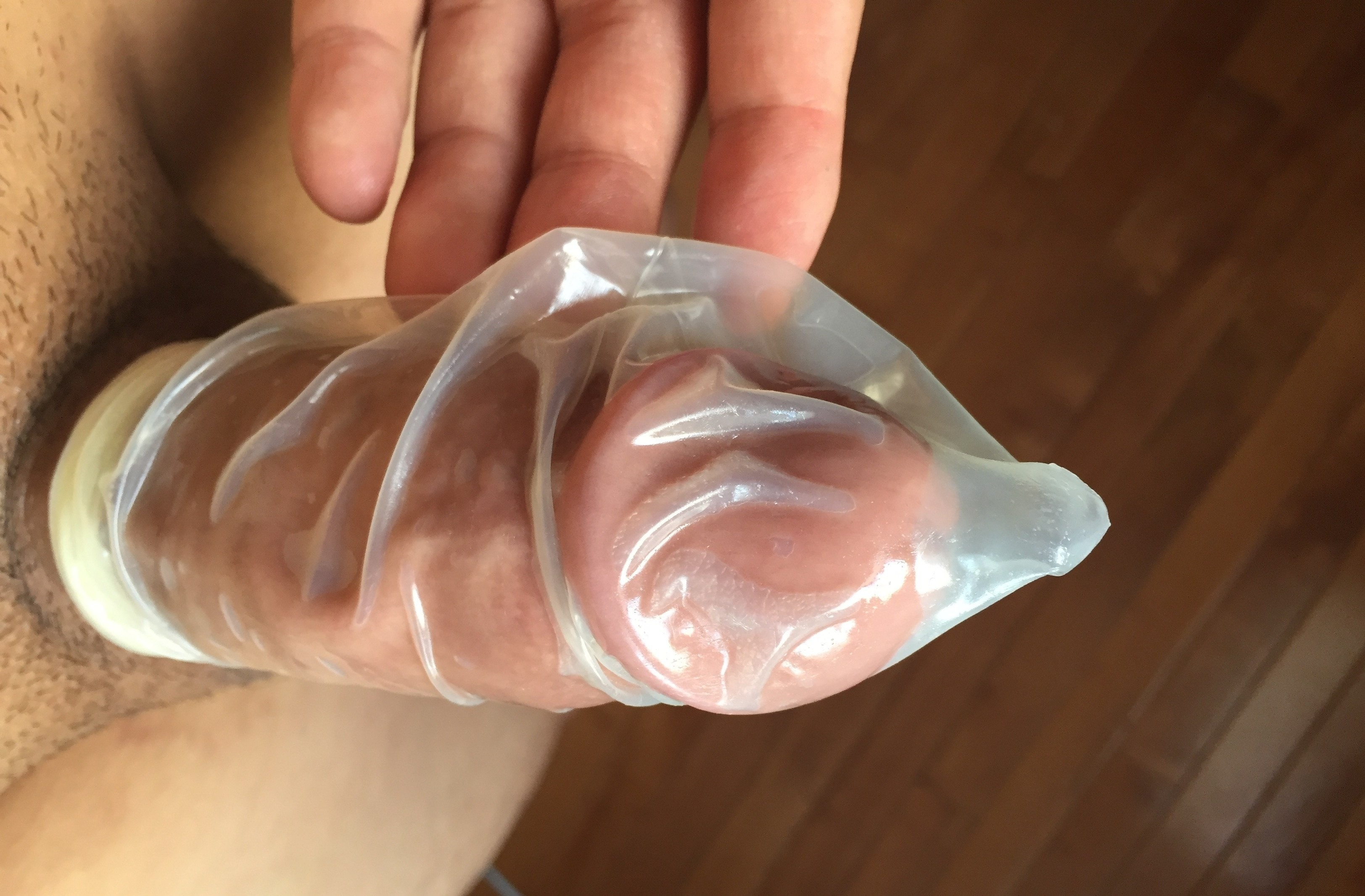 как надеть презерватив видео порно фото 76