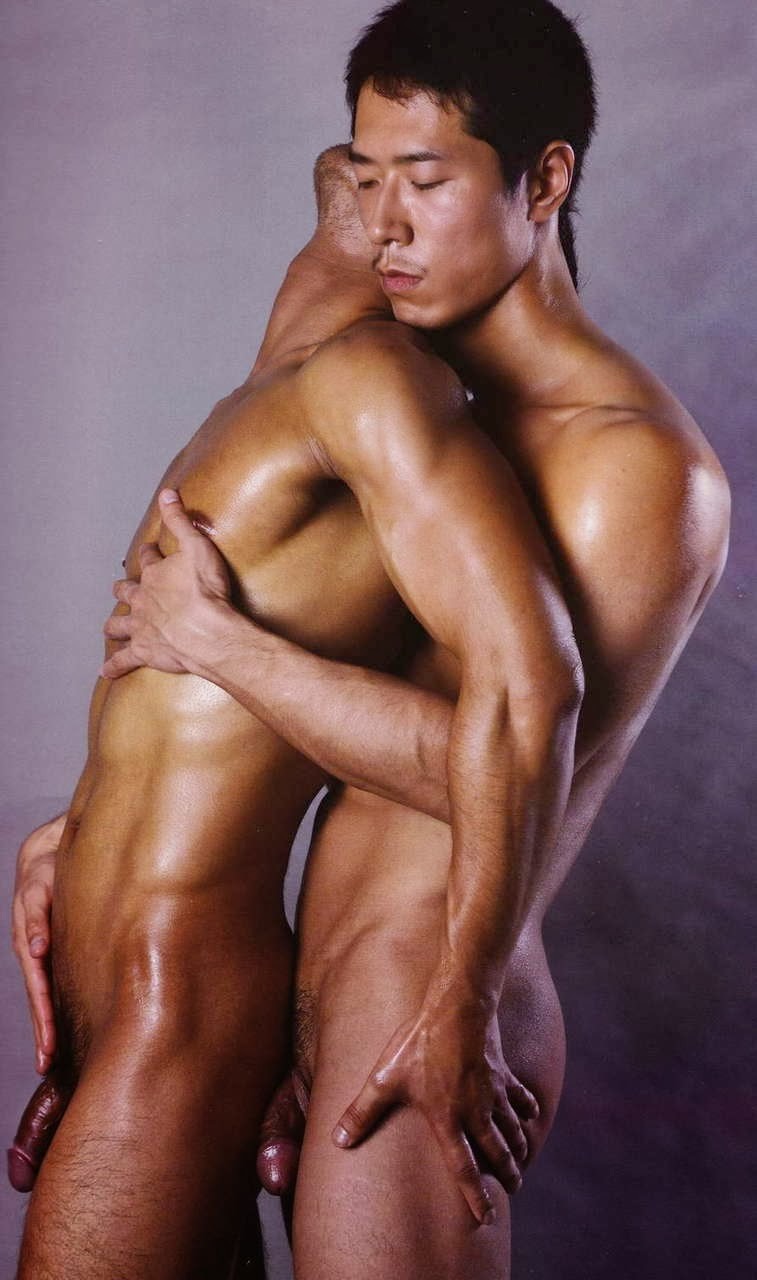 корейские гей голые парни фото 23