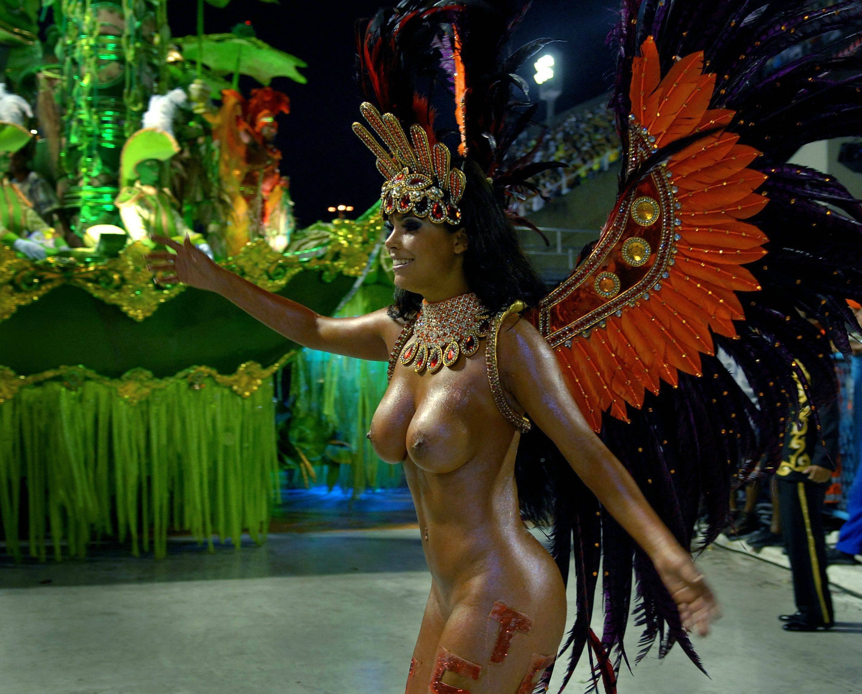 Бразильский карнавал ню фото