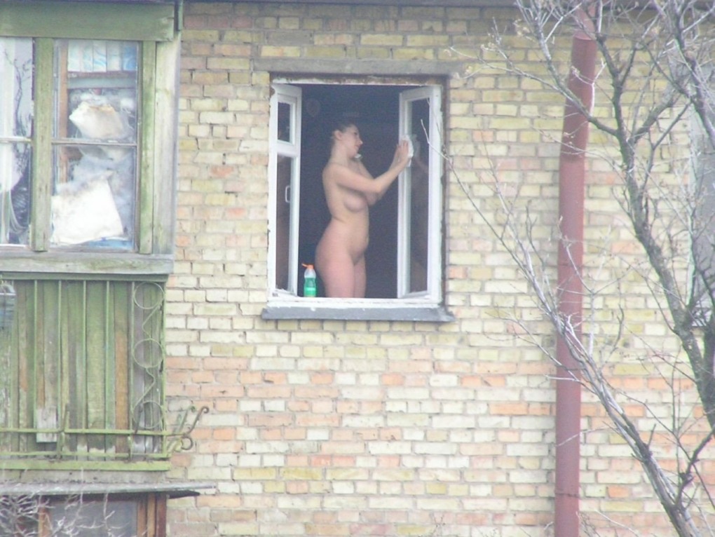Порно увидел секс в окне