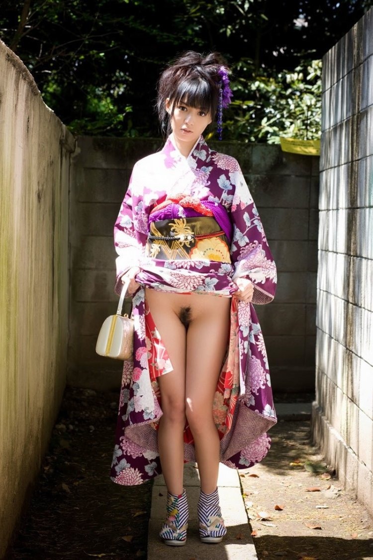 эротика японка в платье фото 16