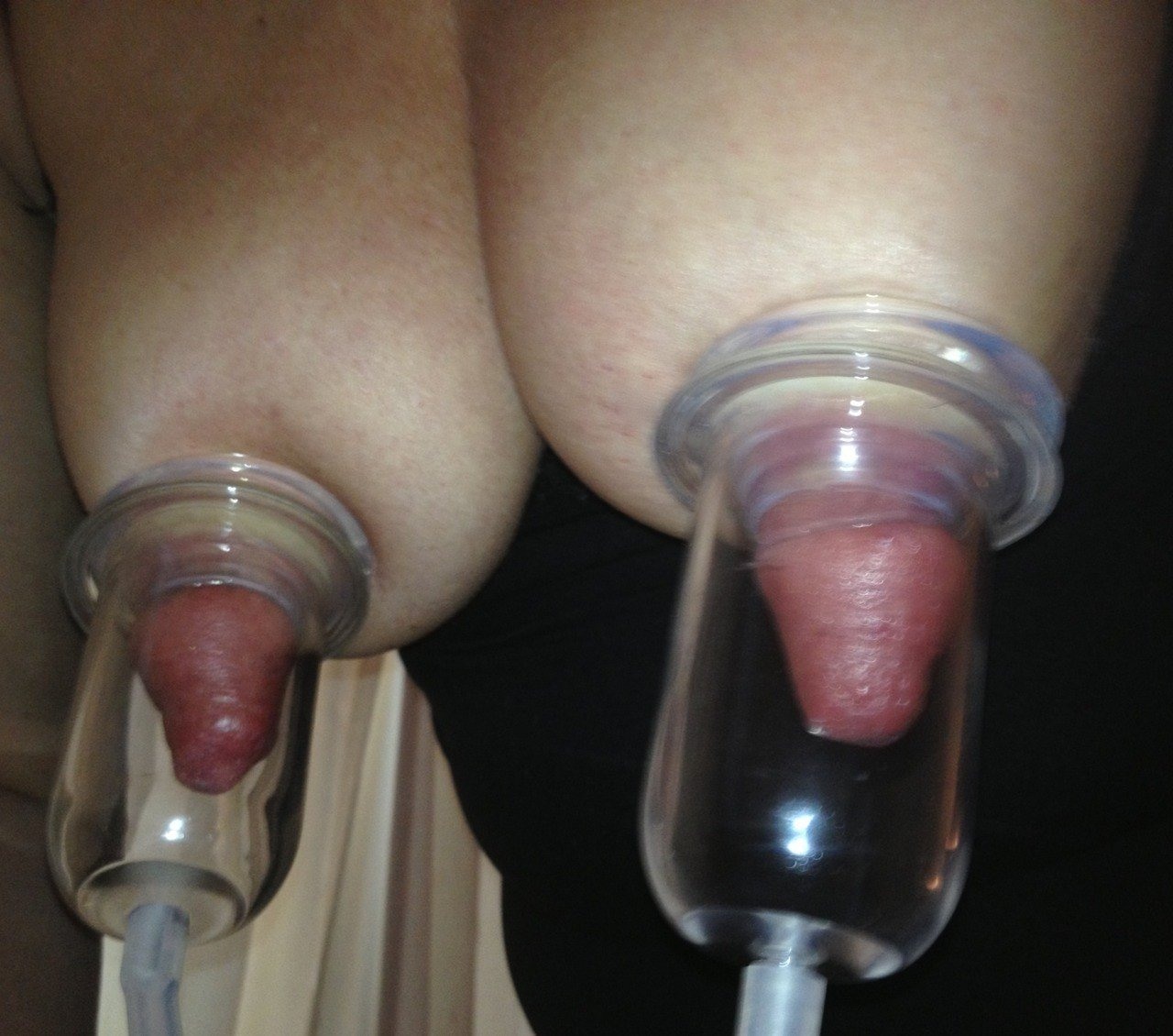 Женские вакуумные помпы для груди
