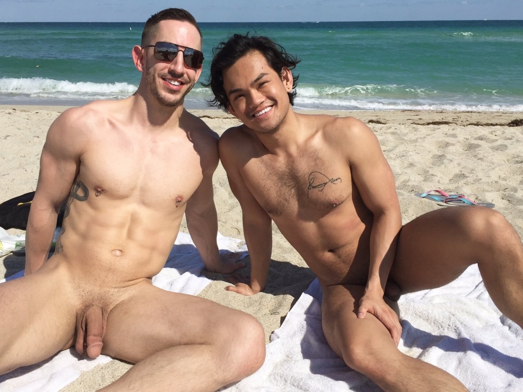 Мужики нудисты на пляже (60 фото) - секс фото