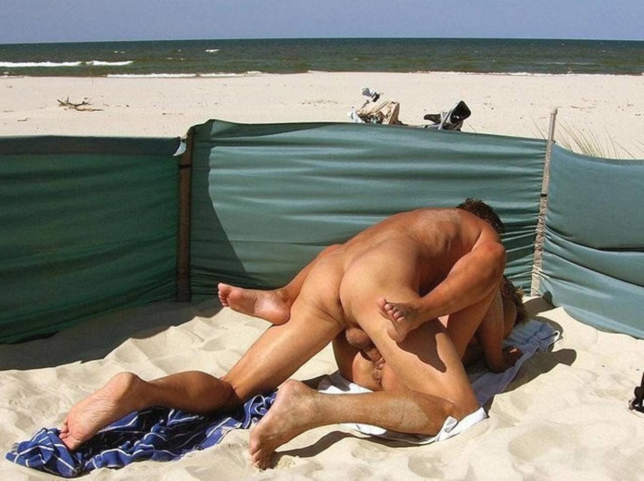 Скачать порно юные девушки на нудиском пляже. Секс ролики юные девушки на нудиском пляже бесплатно.