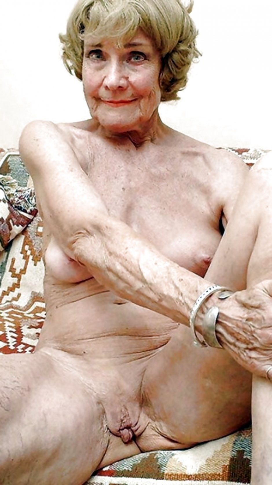 Старая бабушка голая - фото секс и порно XNXXphoto.org