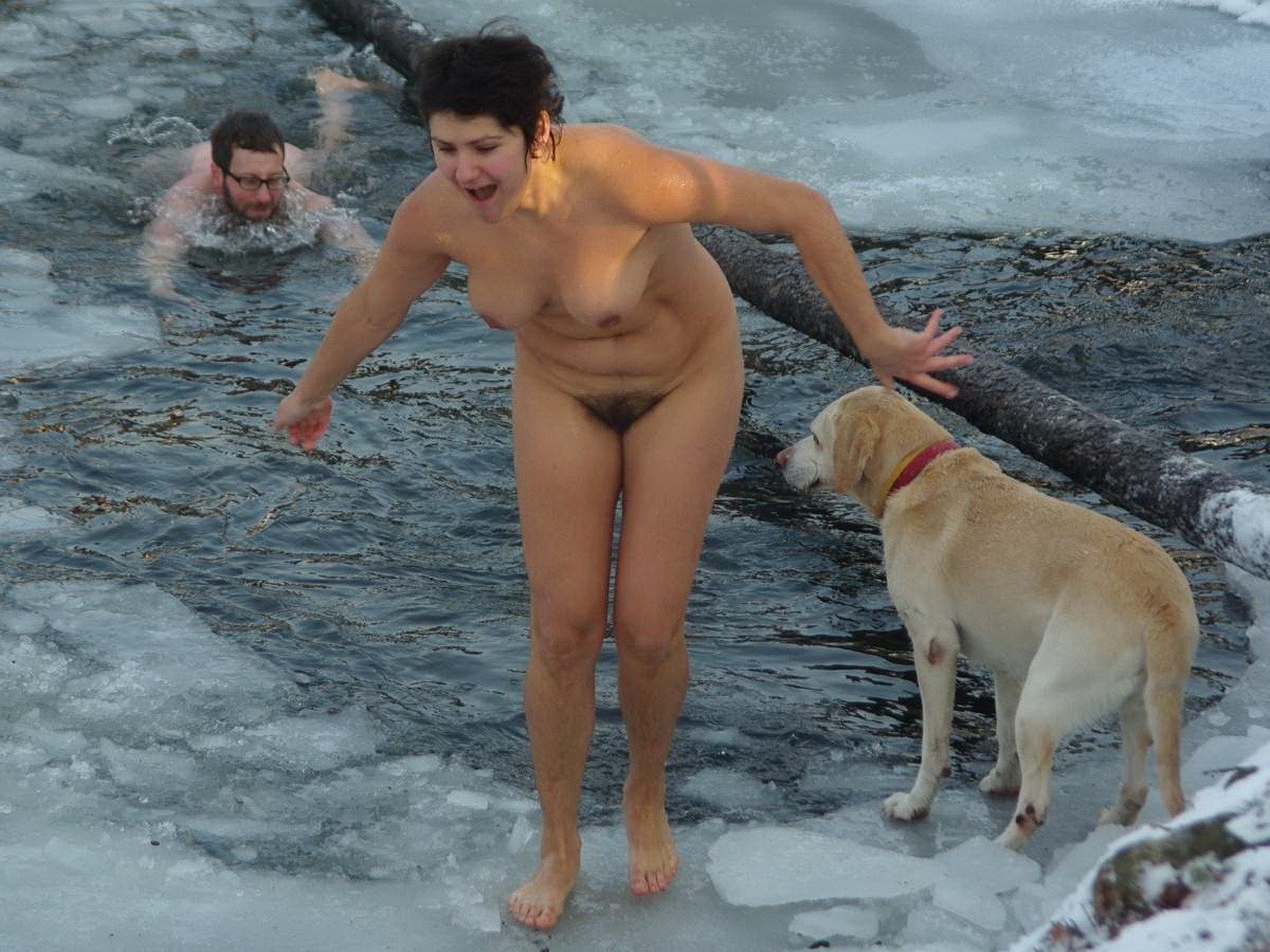 Пожилые женщины купаются голыми (51 фото) - порно и эротика lavandasport.ru